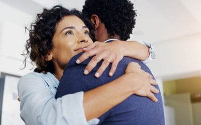 Kako podržati partnera koji se bori s problemima u intimnosti